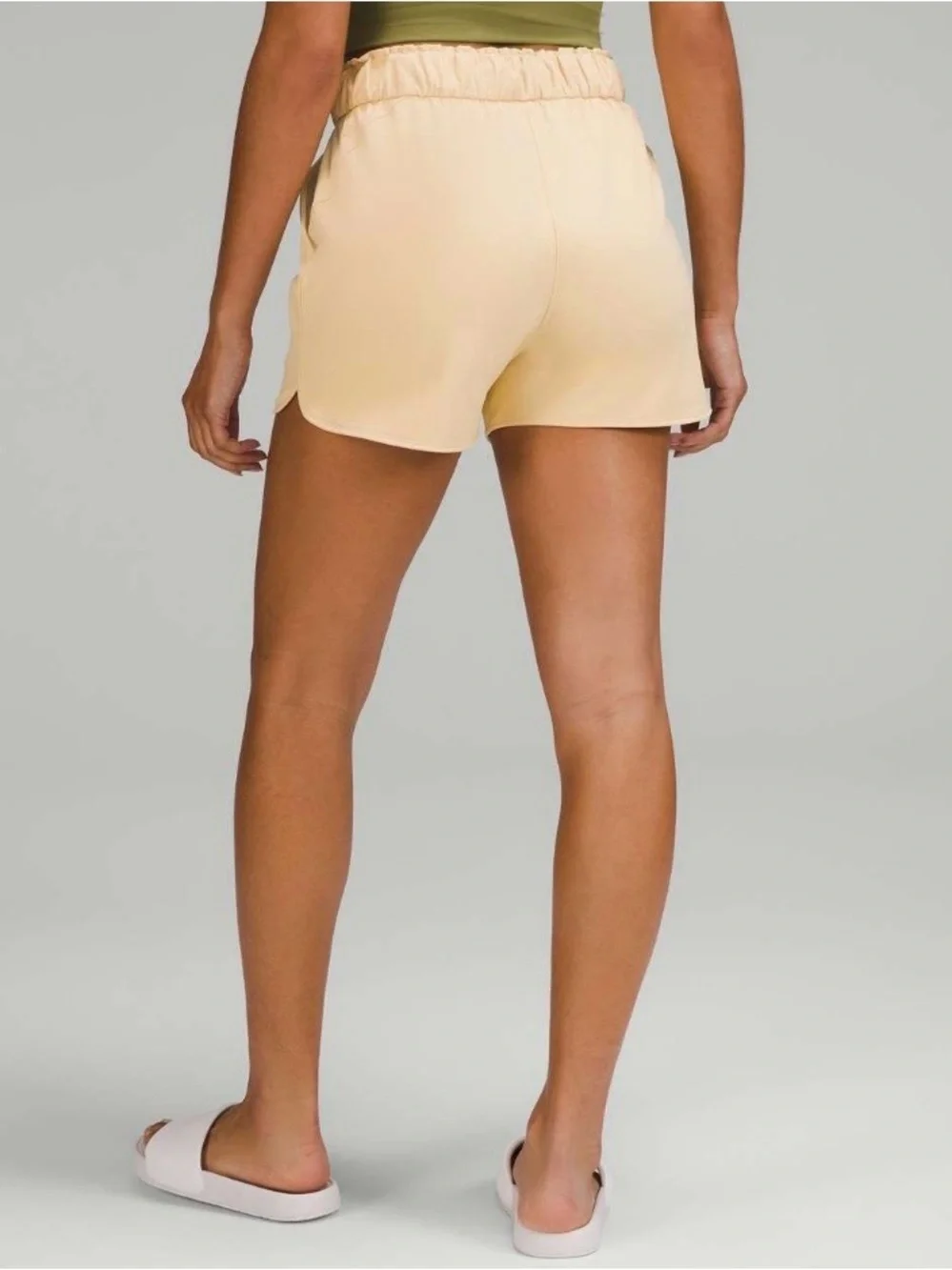 Lululemon Stretch Luxtreme High-Rise Short 3.5” Prosecco Size 10